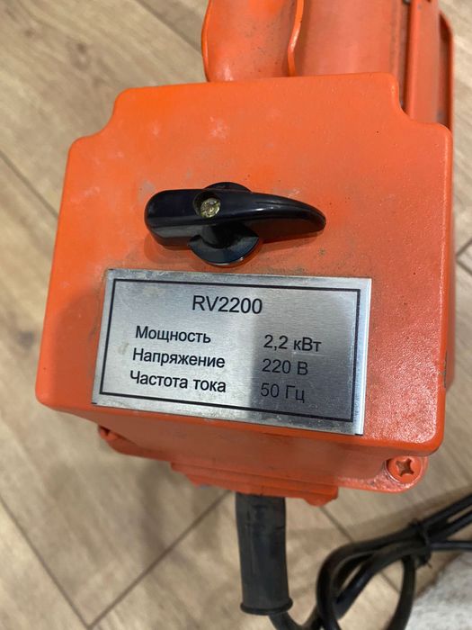 Глубины вибратор