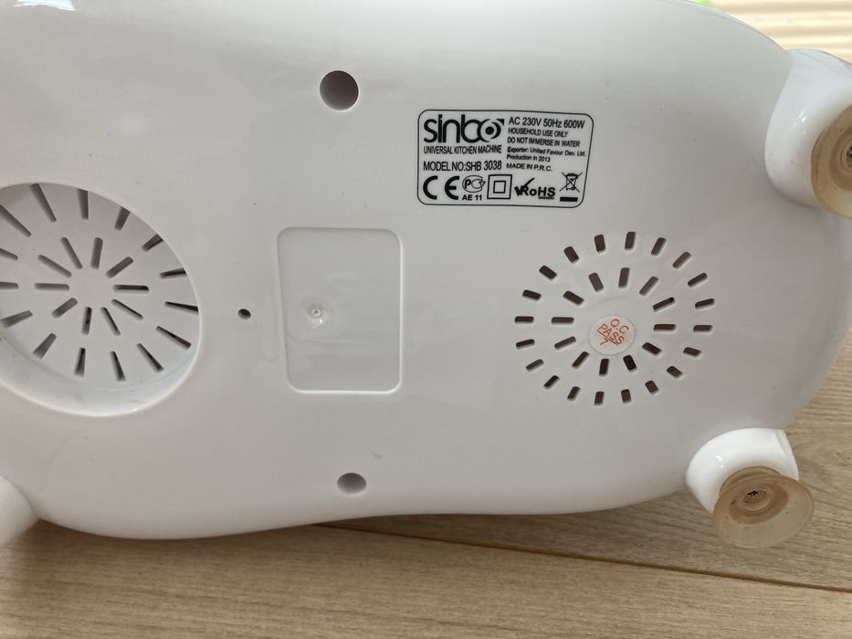 Robot bucatarie multifunctional