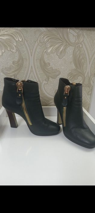 Продам ботиночки