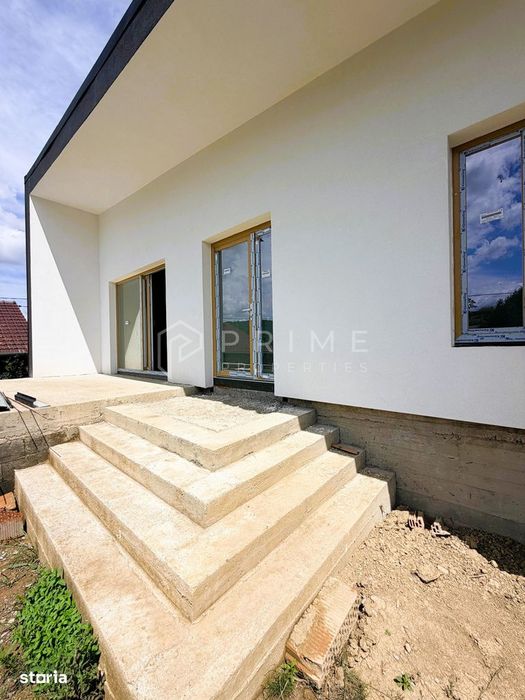 Casă modernă pe un singur nivel | Corunca – Str. Răsăritului