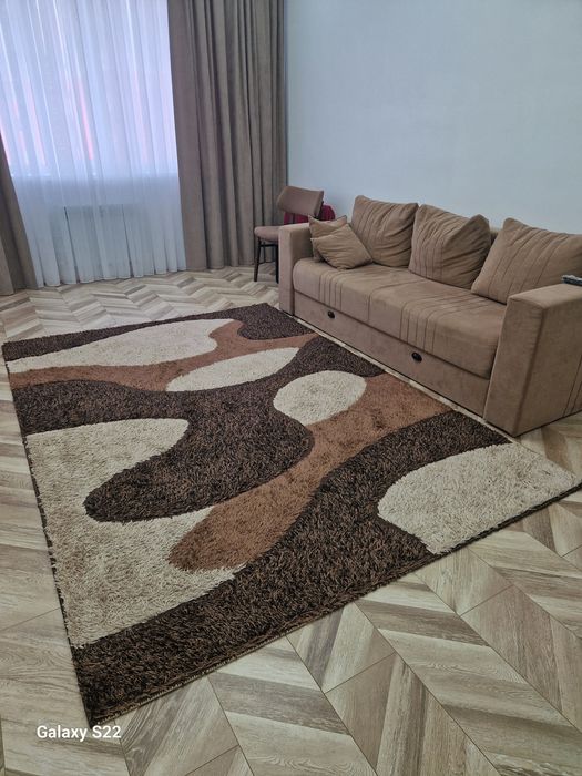 Продам Ковёр коричневый