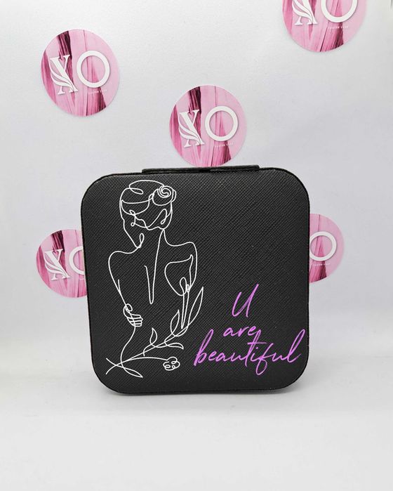 Кутия за бижута с персонализиран дизайн и послание