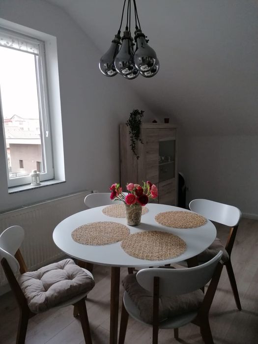 Apartament de inchiriat