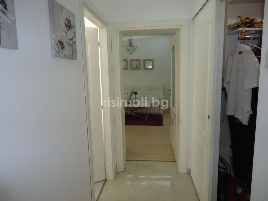 Под наем , €800, 70кв.м. в Оборище