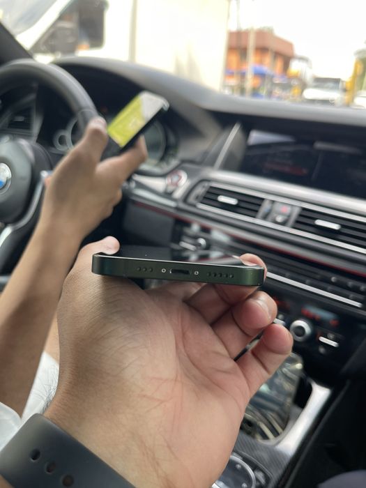 IPhone 13 128Gb зеленый