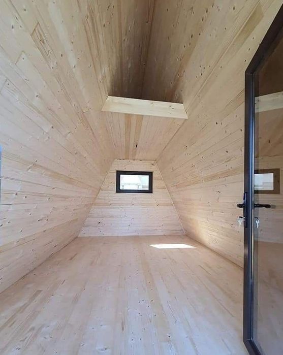 Vând cabane de lemn