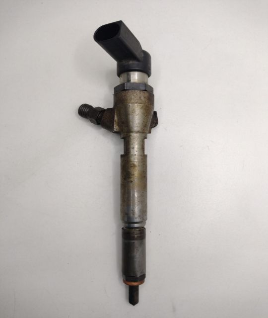 Injector  1.5 dci euro 4 8200380253 Renault Megane a 2-a generatie (f