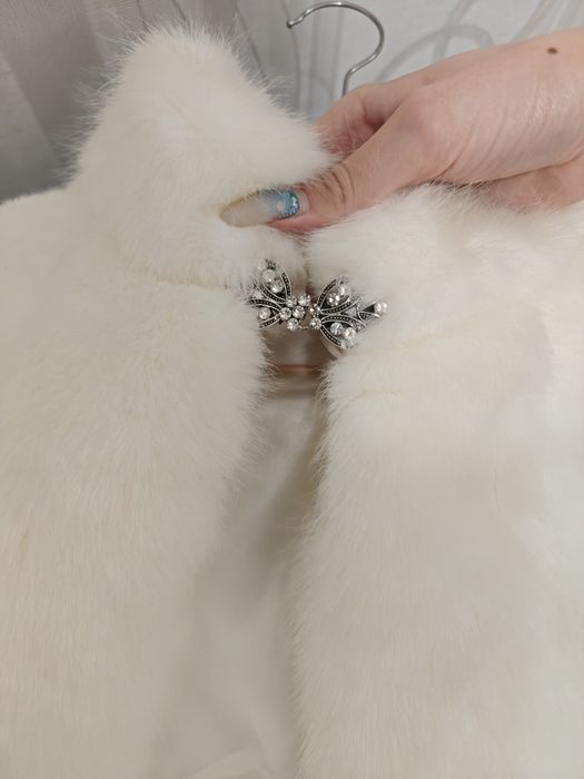 Продам шубку (свадебную)