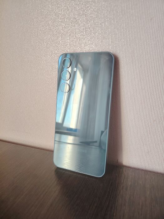 Продам samsung А35 2025г.