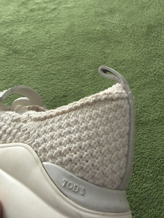 Tod’s,sneakersi pt. femei,mărimea 40