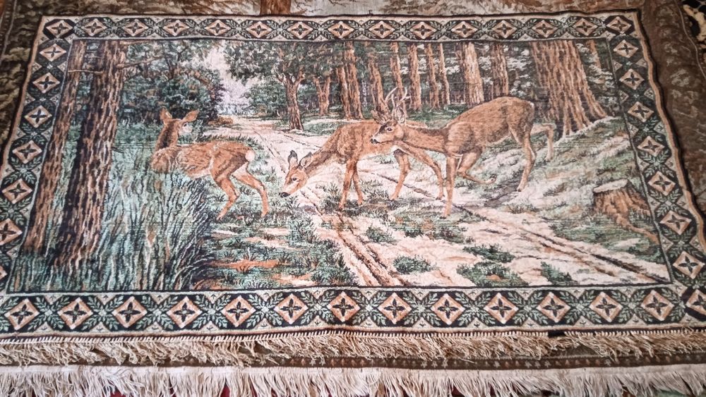 Редкий, винтажный ковер с оленями