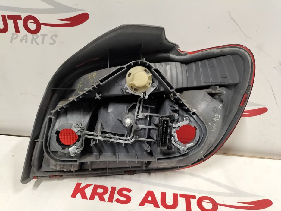 Ляв стоп Toyota Yaris / Тойота Ярис 2002г.