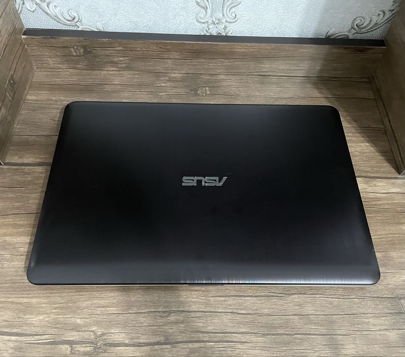 ASUS X541N - Intel N3350 / 4GB / 500GB / 15.6”HD