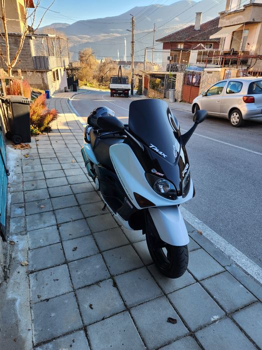 Yamaha tmax 2003 akrapovic