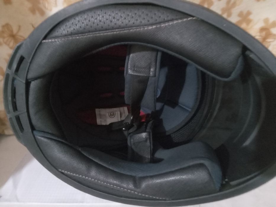 Каска для мопеда