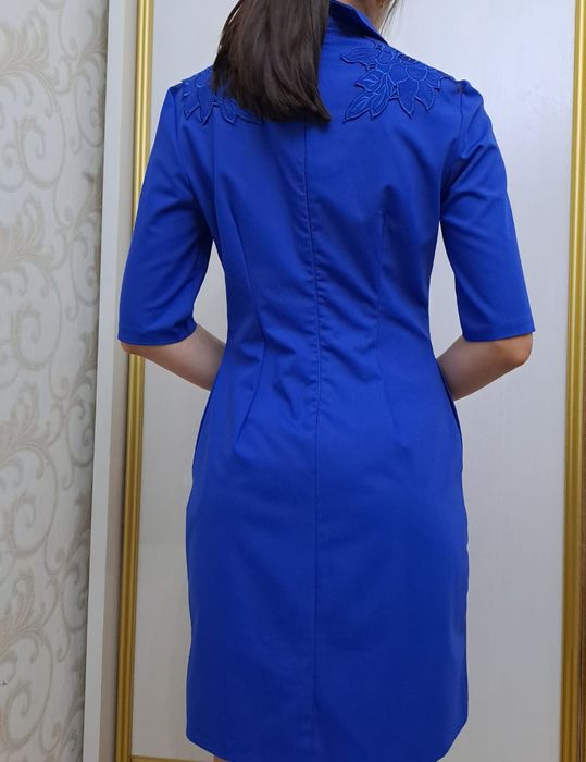 Продам женское платье