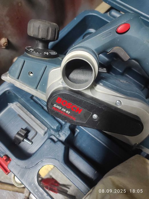 Электроинструмент Bosch