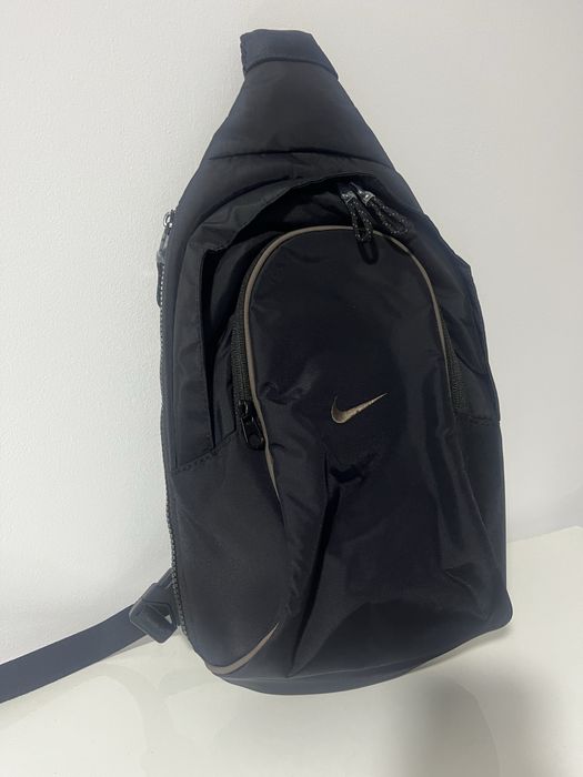 Geanta sport de umar Nike