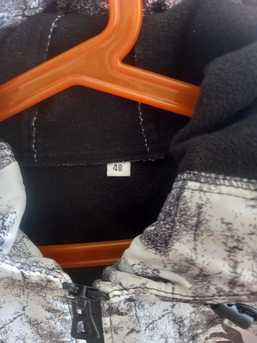 Ветровка подростковая.