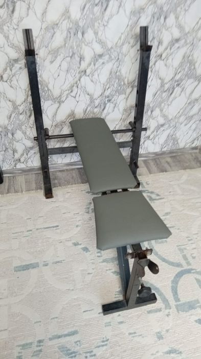 Лежак под штангу для жима