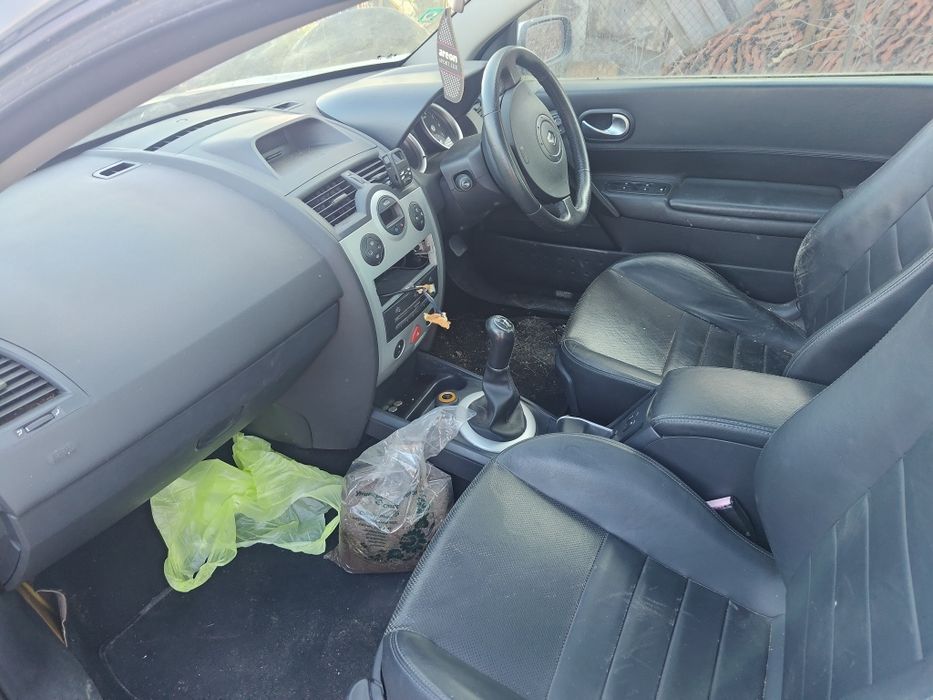 Renault Megane coupe cabriolet 1.4 или 1.6 16 v