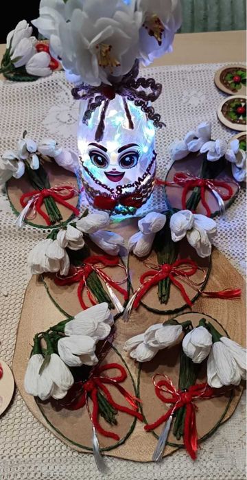 Мартеници магнити и кошнички