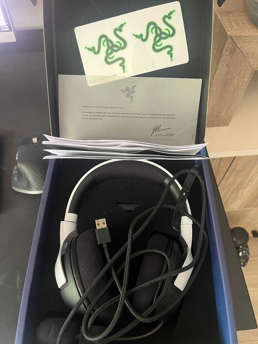 Razer Kaira Dual Wireless Headset - PS5/PC/Mobile