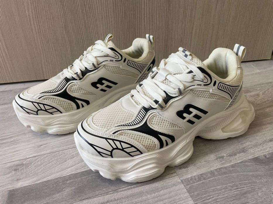 Мъжки маратонки номер 45