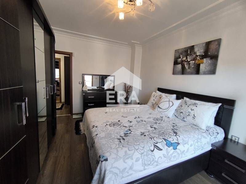 Продава се Многостаен апартамент в Хасково, Дружба 1 - 150 кв.м за 1454 €/кв.м - Снимка #4