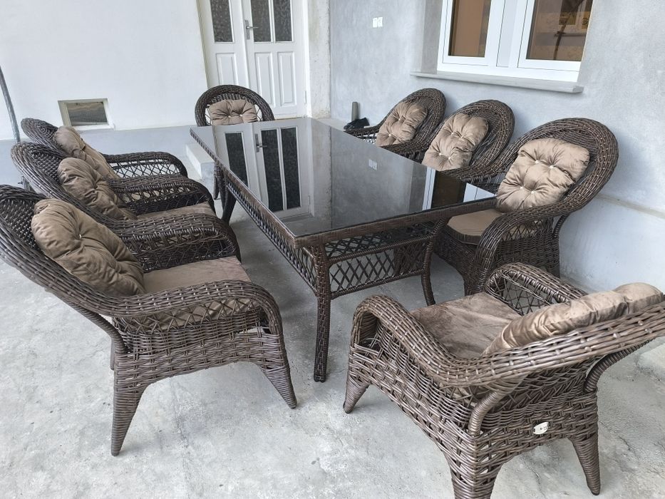 Ratan stol-stullar narzon va sfatli