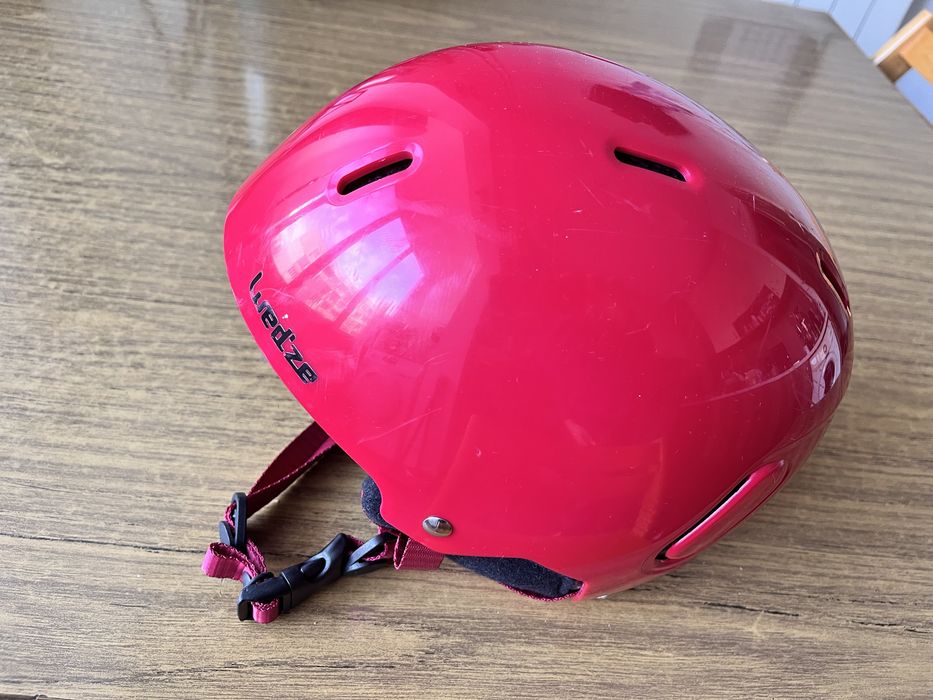 Детска ски каска