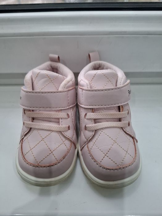 Теплые ботиночки для девочки