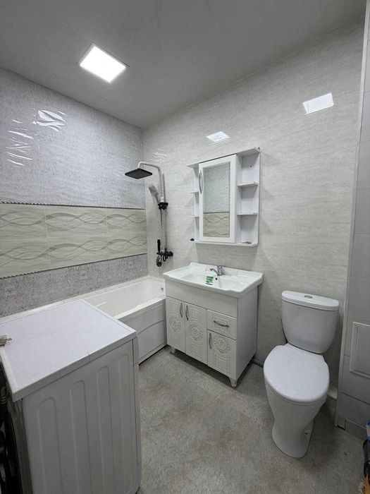 Гагарина МЧС худудида жойлашган 3 хонали квартира сотилади