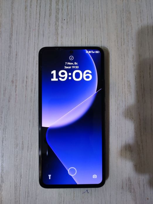 Продам Xiaomi 13T