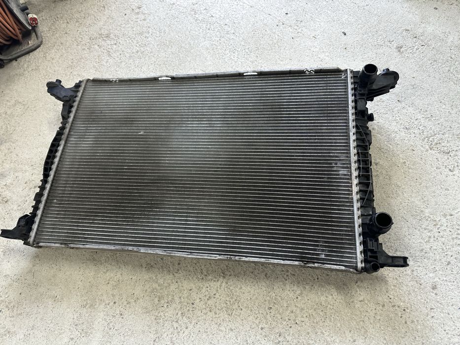 Radiatoare audi q5.audi a4.b9.80a121251.d.