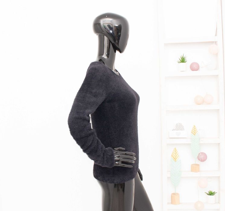 Marc Cain оригинален дамски пуловер черен рошав плюшен N1 Small