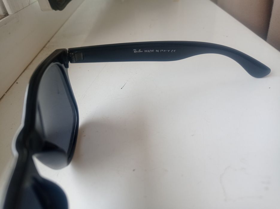 Rayban koʻzoynak