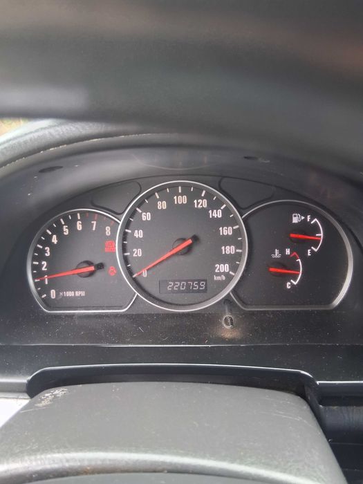 Suzuki Grand Vitara 1,6 benzina 2003 4x4