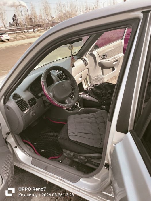 Хендай акцент 2005 года