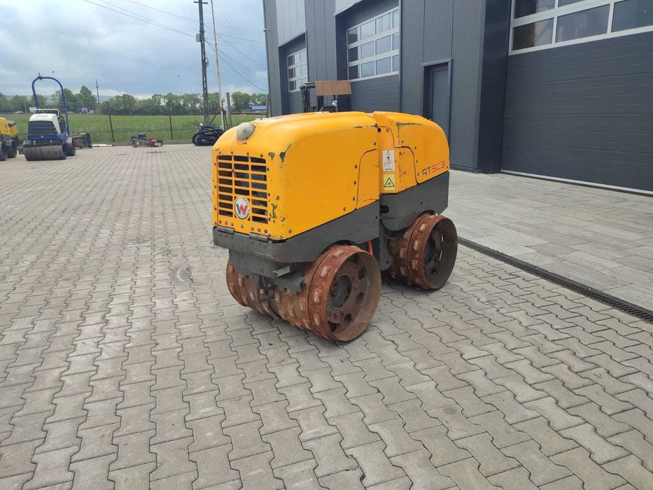 Cilindru vibro-compactor cu telecomanda Wacker Neuson RTK-SC3