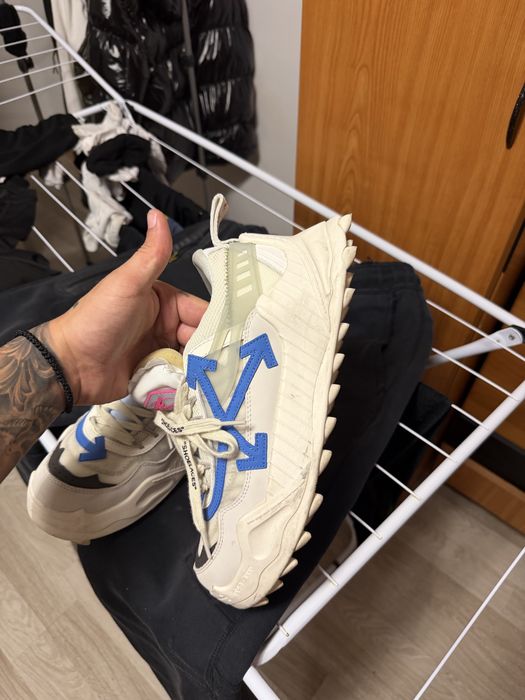 Off white Odsy 1000