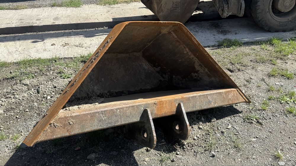 Cupa trapezoidala exacavator 16 T