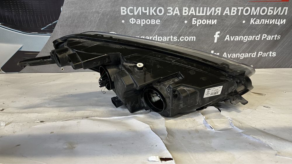 2 броя ляв фар Ford Tourneo Courier 2017-2021