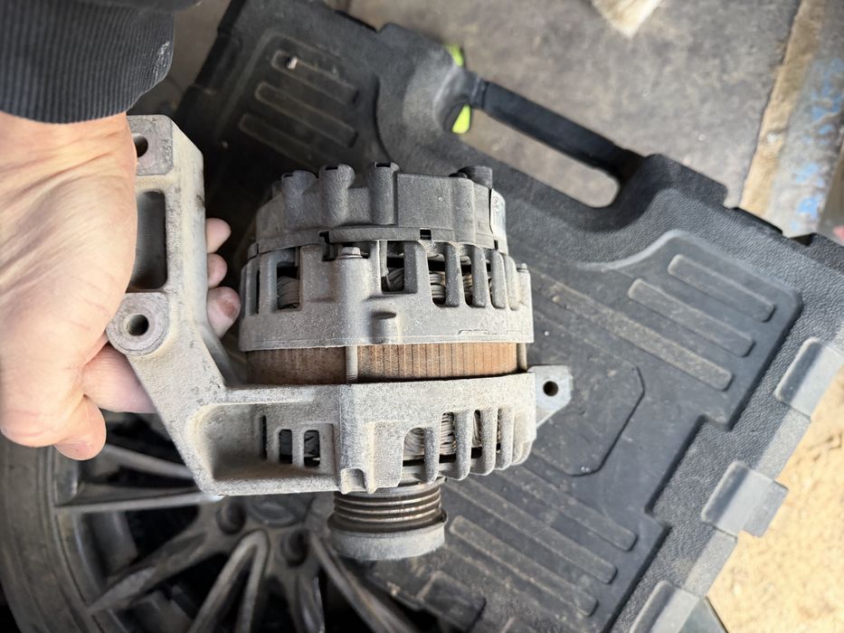 Стартер Форд Фокус 3 оригинал