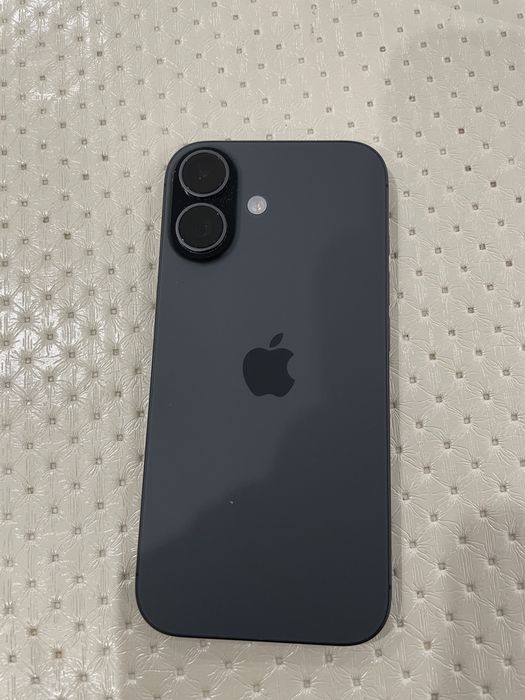 Срочно продам iPhone 17, 256GB