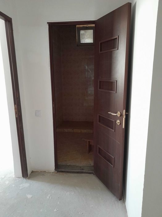 Bo`stonliq tumanida Joylashgan namunali uy sotiladi