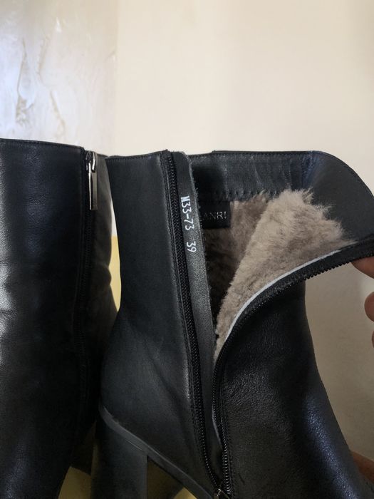 Зимние кожаные ботинки