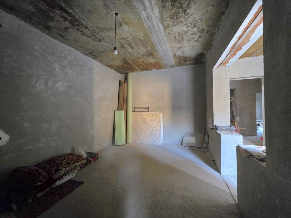 Ок арик масжид ёнида хонадон сотилади