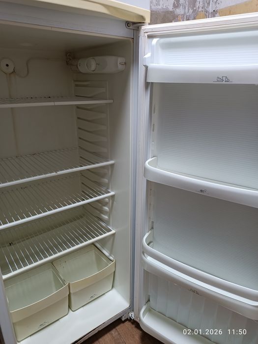Продам б/у холодильник