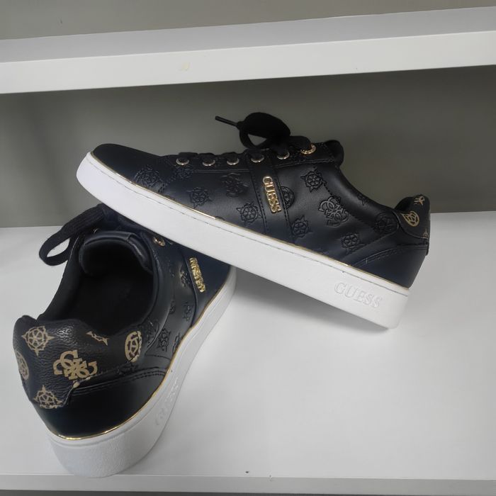 Нови Кецове Guess